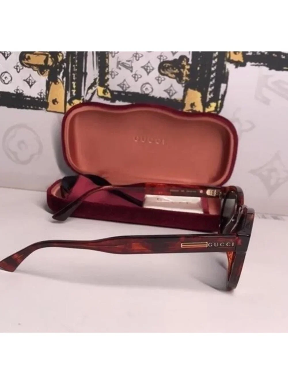 New Authentic Gucci Brown Sunglasses GG0825S 005